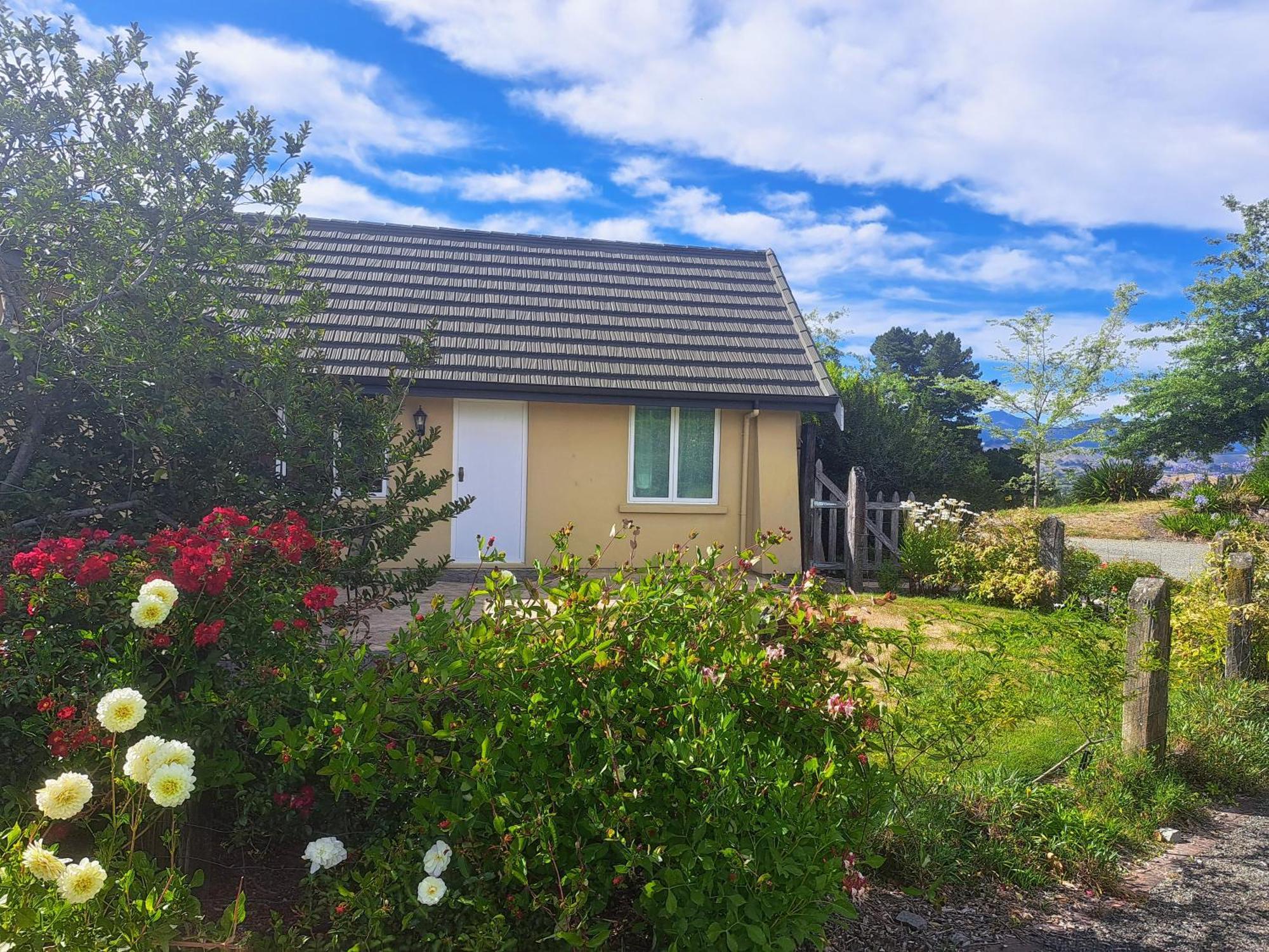 Golden Hills Farm Cottage نيلسون المظهر الخارجي الصورة